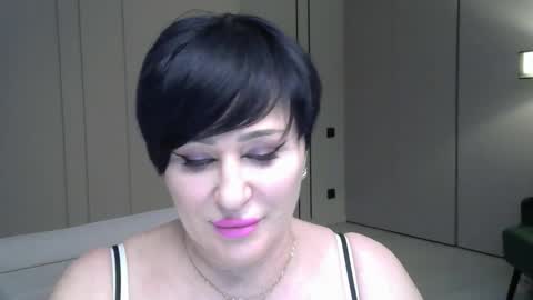kleo901854 online show from April 15, 2026, 8:31 pm