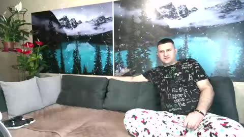 Kleosnow online show from January 24, 2025, 10:21 am