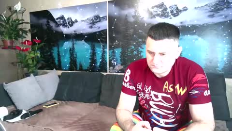 Kleosnow online show from January 24, 2025, 8:32 pm