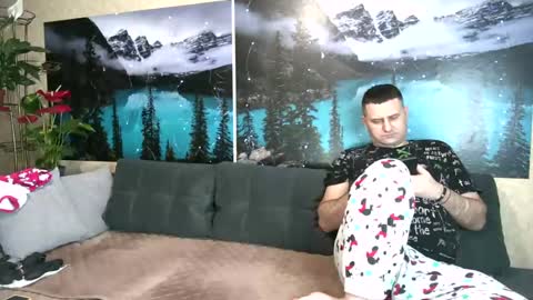 Kleosnow online show from January 27, 2025, 9:13 am