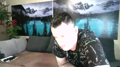 Kleosnow online show from February 4, 2025, 10:21 am