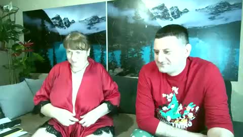 Kleosnow online show from February 4, 2025, 4:39 pm