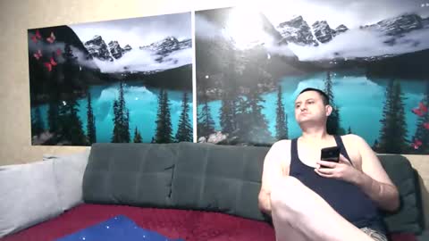 Kleosnow online show from April 28, 2026, 8:30 am