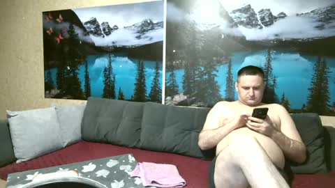 Kleosnow online show from June 18, 2026, 8:36 am