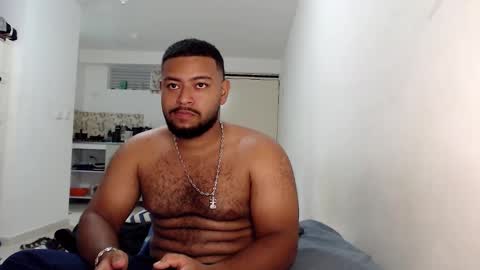 Snapshot of kleyton336 chatting on February 6, 2025, 9:28 pm kleyton online show from February 6, 2025, 9:28 pm