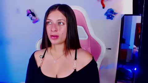 Snapshot of kloe_28 chatting on March 25, 2026, 7:31 pm Kloe online show from March 25, 2026, 7:31 pm