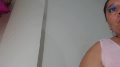 Snapshot of kloe_boobs chatting on January 24, 2025, 5:10 am Kloe online show from January 24, 2025, 5:10 am