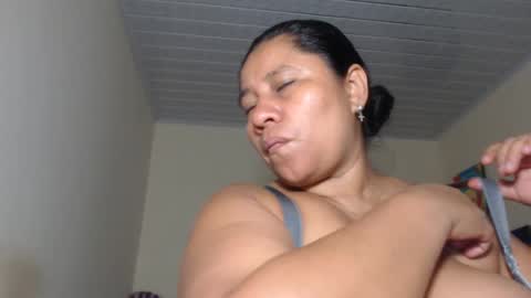 Snapshot of kloe_boobs chatting on January 31, 2025, 4:25 am Kloe online show from January 31, 2025, 4:25 am
