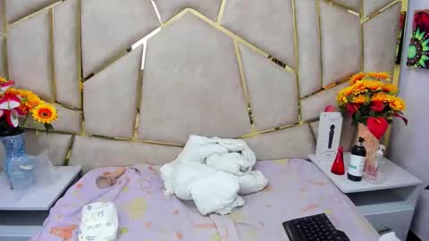 kloe online show from October 26, 2025, 5:46 am