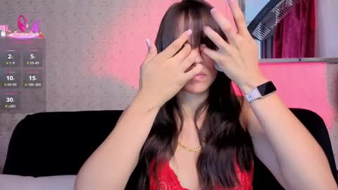 Snapshot of kloe_skinny23_aws chatting on June 6, 2026, 1:32 am Im Khloe online show from June 6, 2026, 1:32 am