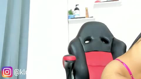 Snapshot of kloe_squirts chatting on February 2, 2025, 6:42 pm KLOE online show from February 2, 2025, 6:42 pm