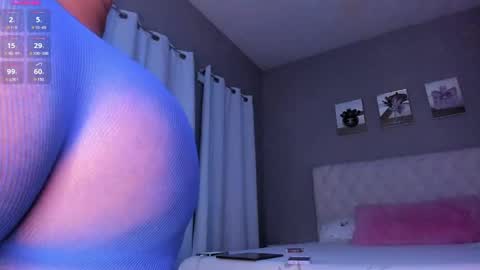 kloewandan online show from September 19, 2025, 2:02 am