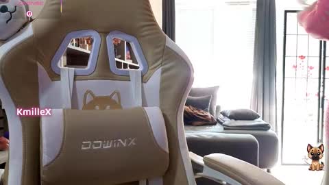 Snapshot of kmillex chatting on February 27, 2026, 9:20 am KmilleX online show from February 27, 2026, 9:20 am