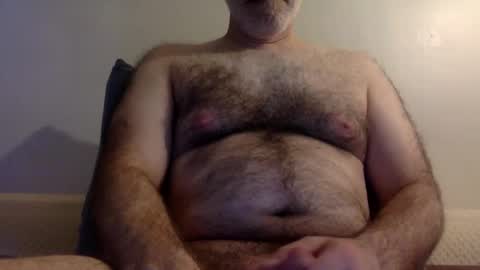 Snapshot of knbnyc chatting on January 4, 2025, 5:05 pm knbnyc online show from January 4, 2025, 5:05 pm