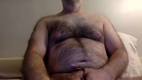 Snapshot of knbnyc chatting on February 10, 2025, 12:18 pm knbnyc online show from February 10, 2025, 12:18 pm