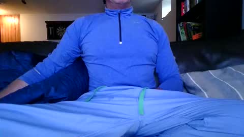 Knight3975 online show from May 8, 2026, 2:22 pm