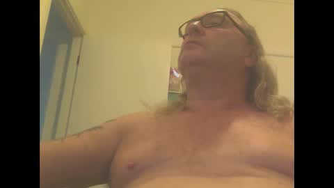 knobout online show from March 3, 2025, 1:21 am