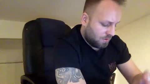 Snapshot of kobasic chatting on February 26, 2026, 7:57 pm hugo online show from February 26, 2026, 7:57 pm