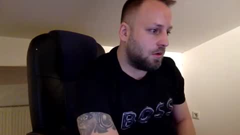 Snapshot of kobasic chatting on March 8, 2026, 3:10 am hugo online show from March 8, 2026, 3:10 am