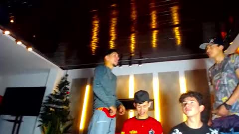 kobayaske online show from December 14, 2025, 4:45 pm