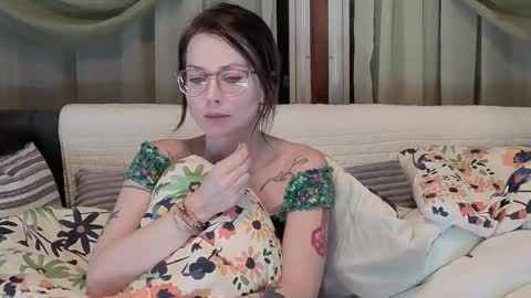 kohlbird online show from December 4, 2025, 3:05 am