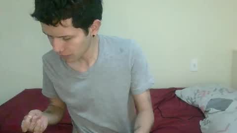 Snapshot of koiseraphin chatting on April 16, 2026, 3:18 am Jacob and Victoria online show from April 16, 2026, 3:18 am