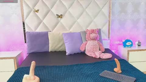 kolyn_tay online show from April 11, 2026, 7:07 pm