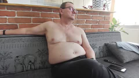 Snapshot of komputer123456789 chatting on March 13, 2026, 11:50 am Bogdan online show from March 13, 2026, 11:50 am