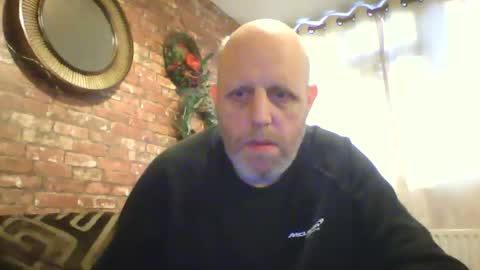 Neil online show from December 19, 2024, 1:29 pm