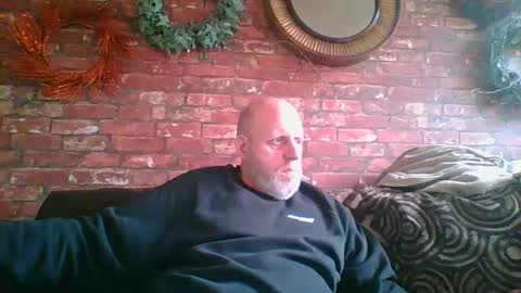 Neil online show from December 22, 2024, 2:38 pm