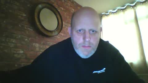 Neil online show from January 2, 2025, 9:33 am