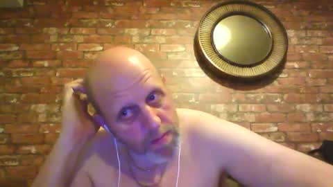 Neil online show from January 17, 2025, 8:13 am