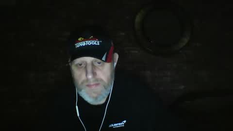 Neil online show from February 2, 2025, 5:04 pm