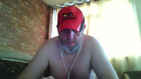 Neil online show from February 9, 2025, 10:42 am