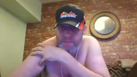 Neil online show from February 9, 2025, 1:46 pm