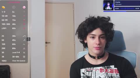 Snapshot of koneko_nya chatting on October 10, 2025, 8:08 pm  Riley  online show from October 10, 2025, 8:08 pm