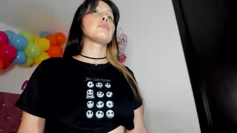 Snapshot of konie_brn21 chatting on March 25, 2026, 11:33 pm konie Diaz online show from March 25, 2026, 11:33 pm