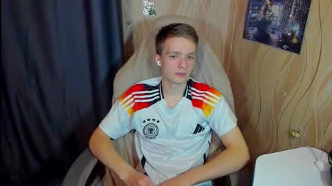 Snapshot of konnor_deviant chatting on October 9, 2025, 11:14 pm konnor_deviant online show from October 9, 2025, 11:14 pm