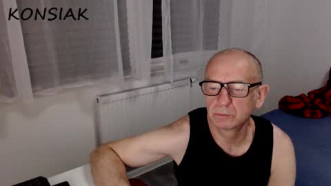 Komsiak online show from October 24, 2025, 8:38 pm