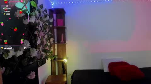 Kora Red online show from October 7, 2025, 3:09 pm