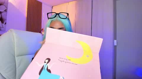 Snapshot of korarousee chatting on October 30, 2025, 1:23 pm Kora  online show from October 30, 2025, 1:23 pm