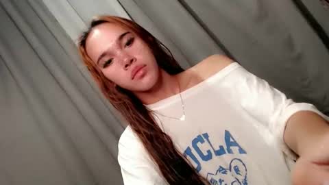 Snapshot of koreandoll_yuri chatting on January 19, 2026, 2:43 pm koreandoll_yuri online show from January 19, 2026, 2:43 pm