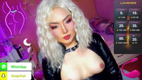 MISS ALICIA online show from November 14, 2025, 3:05 am