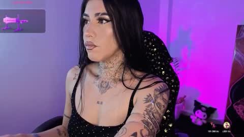 Snapshot of korolovaa chatting on November 8, 2025, 9:46 pm korolova online show from November 8, 2025, 9:46 pm