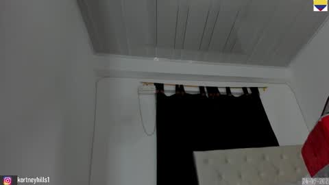 Snapshot of kortneyhills chatting on September 26, 2025, 12:03 am Kortneyhills - Aries online show from September 26, 2025, 12:03 am