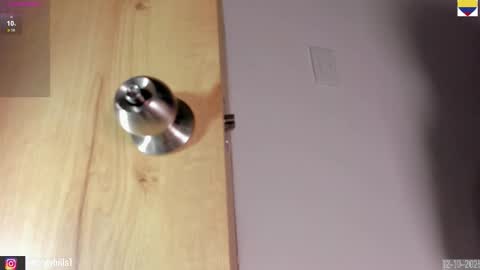 Snapshot of kortneyhills chatting on October 12, 2025, 5:39 am Kortneyhills - Aries online show from October 12, 2025, 5:39 am