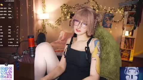 koshkasenpai online show from June 7, 2026, 10:52 am