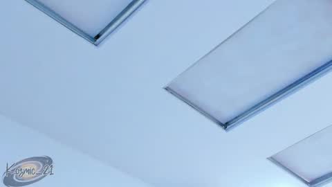 K O S M I C online show from November 16, 2025, 2:33 pm