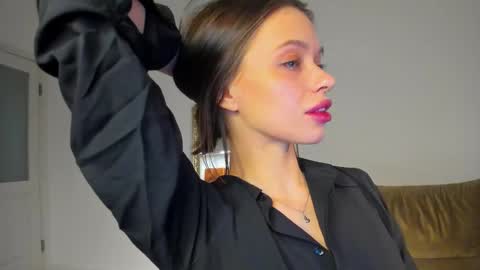 kossie_ online show from November 24, 2025, 8:30 pm