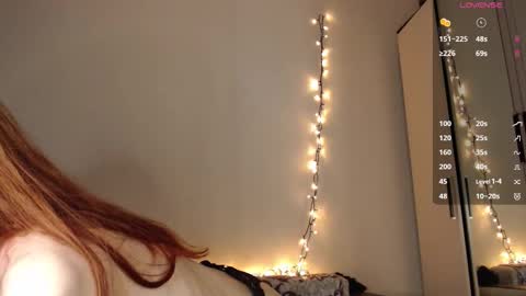 Snapshot of kotenki143 chatting on October 8, 2025, 8:39 pm AliceAdam  online show from October 8, 2025, 8:39 pm